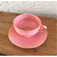 Xícara de chá rosa em cerâmica pintada a mão
